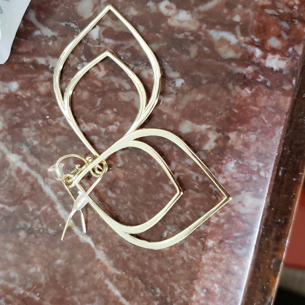 Gold dangle earrings